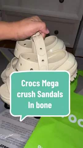 Crocs Mega Crush sandals in bone #crocs #megacrushsandals 