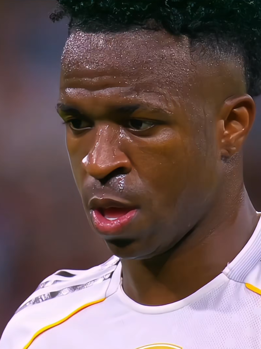 vinii🇧🇷✨️ #vinicius #realmadrid #villarreal #football 