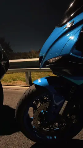 🫣@1kcye #yamaha #r1 #1000cc #zx6r #fyp 