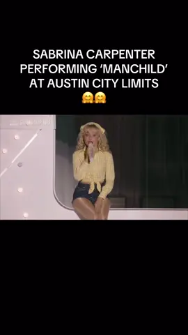 Literally a blast 🙌🏻🙌🏻🙌🏻 @Sabrina Carpenter #sabrinacarpenter #manchild #austincitylimits #performance 