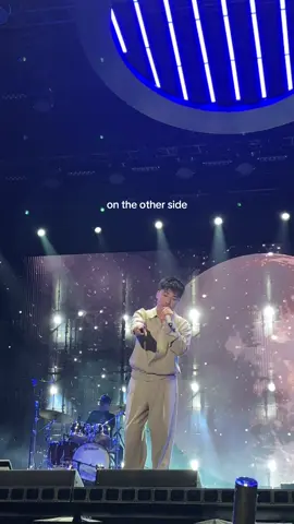 tour starts up again THIS MONTH aus & nz have you gotten your 🎫🎫🎫 yet???