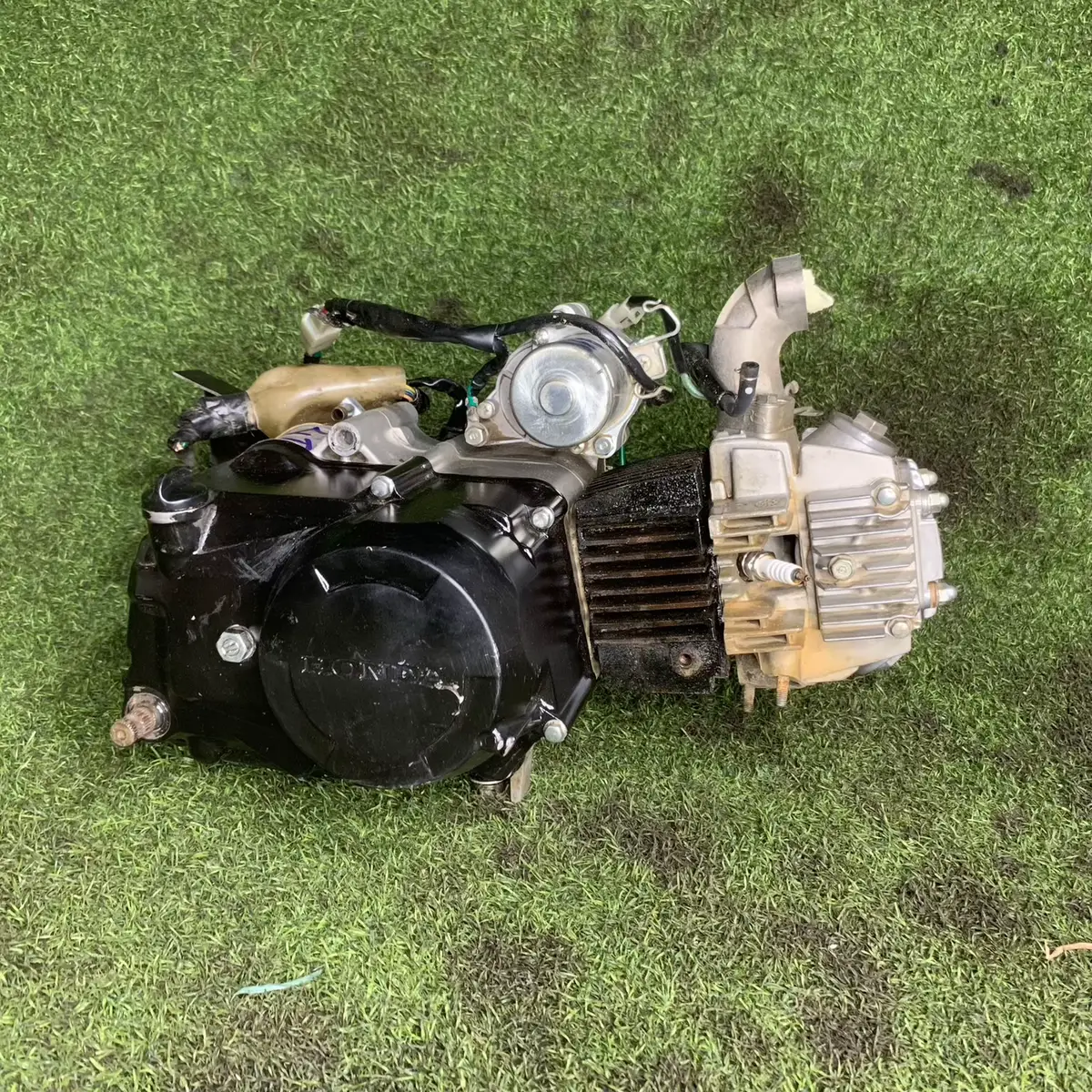 Cục máy Honda Wave 100cc Zin chất tháo xe kho nước ngoài , giá tốt 📞 O364.OII.683 #máyhonda100 #máywave100 #độngcơxemáy #quyetbacgiang #qbgshop 