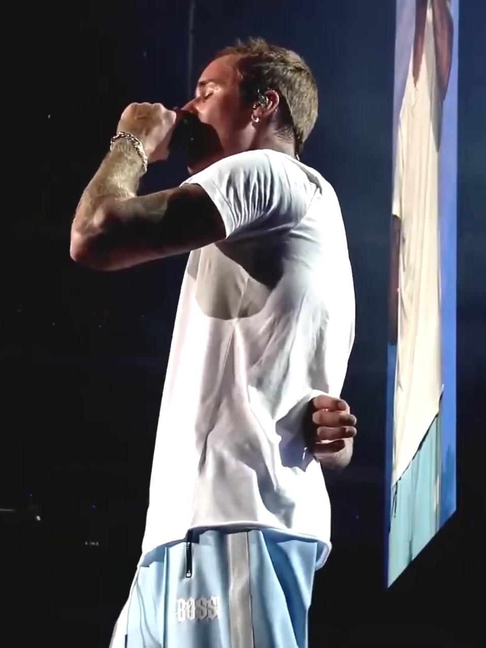 Justin Bieber - Life Is Worth Living at The Freedom Experience #justinbieber #lifeisworthliving #purpose 