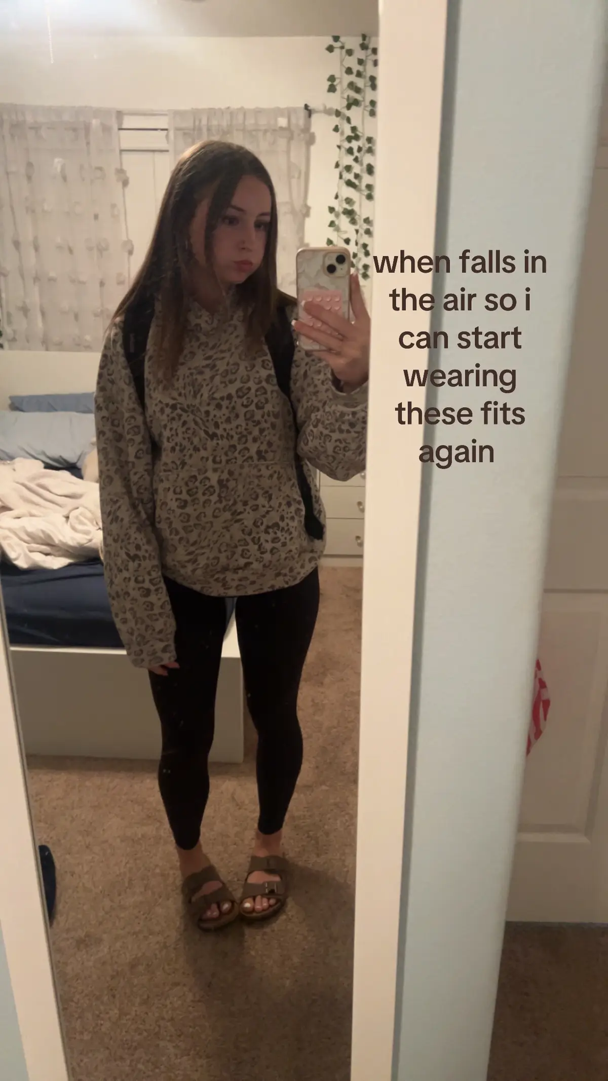 yay i love my hoodies #fyp #fall #hoodie #mirrorpic #cheetahhh