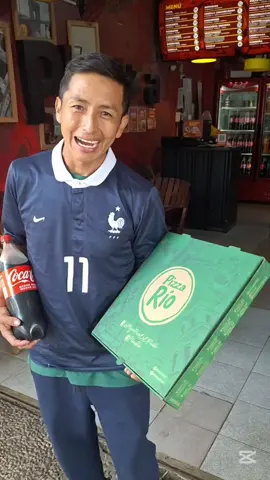 DEBEMOS DEMASIADO EN LAS CLÍNICAS, PORQUE AYUDAMOS A DEMASIADOS CASOS #pizzaElRio #santacruzdelasierra🇳🇬 #perritoscallejeros #ayudemos @Refugio Angelitos De Edgar 