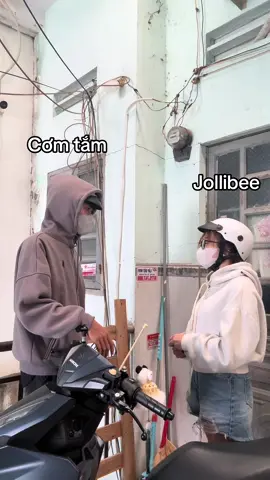 🥹#comtam #jollibee #xh #xuhuong #xuhuongtiktok 