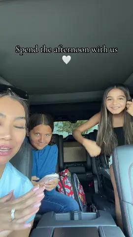 We missed these vlogs. 🤍 #fypシ #MomsofTikTok #motherdaughter #motherdaughterduo #momlife 
