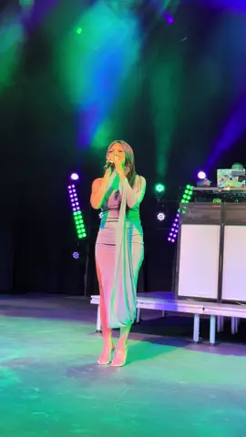 @PaulaDeAnda #DoingTooMuch @theectortheatre 