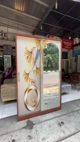 Lemari besi dgn penyimpanan rahasia #furniture #bogor #sinarlojifurniture #furniturebogor #fyp #furnituremurah #fuji 
