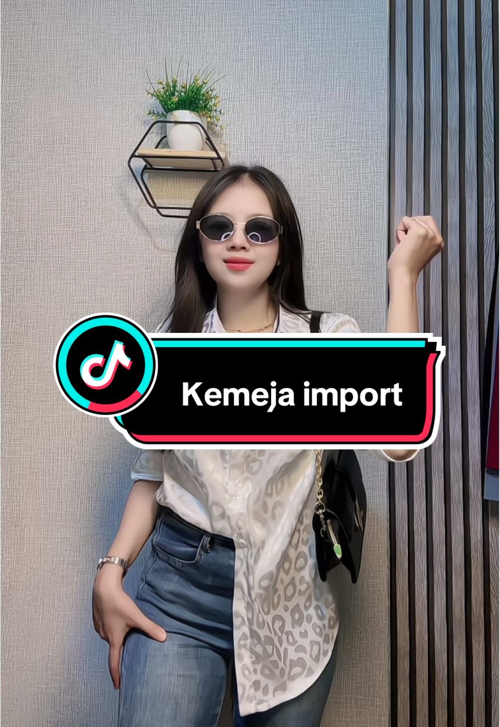 #kemejaoversize #kemejaimport #satinsilk #kemejabkk 