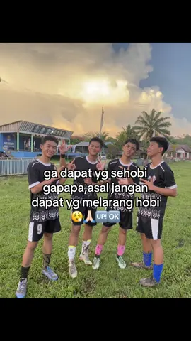 Yaa kann? #fyppppppppppppppppppppppp #katakata #tarkam #fupシforyou #footballtiktok 