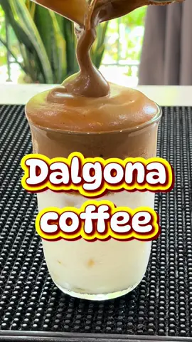 Dalgona coffee phiên bản tại gia #totto #dalgonacoffee #caphenguyenchat #caphe 