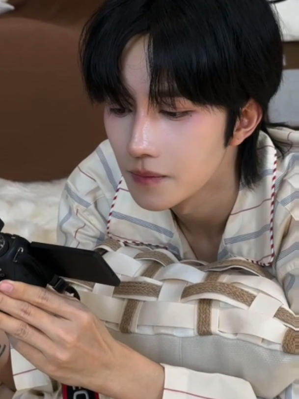 เด็กคนนึงก็ปึก อีกคนแอ๊บแอ้🤣🤣 #abodesiretheseries #ไฟเสน่หาเดอะซีรี่ส์ #ฮวาหย่งเซิ่งเส้าโหยว #เสิ่นเหวินหลางเกาถู 