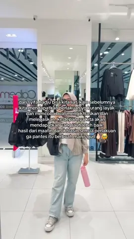 Hidup jauh lebih happy dan banyak didatangkan hal-hal baik