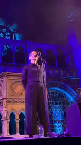 Mitski - The Deal (Amateur Mistake Tour, video credits to user-rs9gg1vw4r, 2023) #mitski #thelandisinhospitableandsoarewe #thedeal #mitskiconcert #mitskitok 