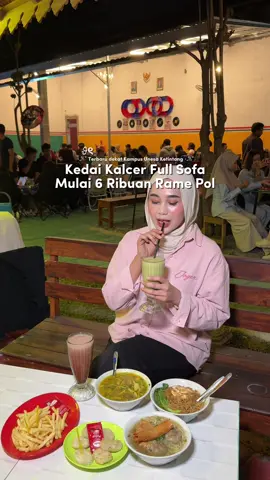 Kedai kalcer yang full sofa harga mulai 6000 an  #kulinersurabaya #kedai #FoodFestOnTikTok #rekomendasianisfit #fakesituation⚠️ 