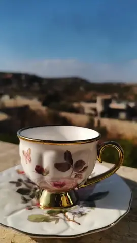 #صباحو #صباحكم_سعادة_لاتنتهي #قهوةبالحب☕♥️ #فيروز_وفنجان_قهوة #الشعب_الصيني_ماله_حل😂😂 