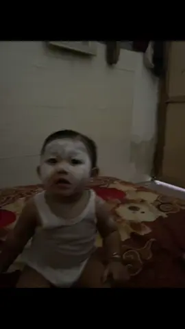 Ngakak gasihh 🤣#flora #baby #bayigemes #gemoykuuu😘😘😘😘 