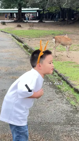 Reaksinya bener-bener ga ketebakk bgt kamu mass🤭🤣
