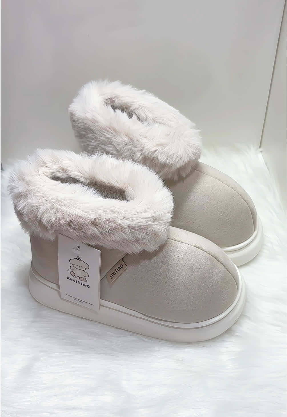 Em biết mùa gì đang đến hông?? ❄️ Mùa đông có em Boot lông cừu vừa xinh vừa ấm áp #boot #reviewgiaydep #giaydep #outfitmuadong #noel 