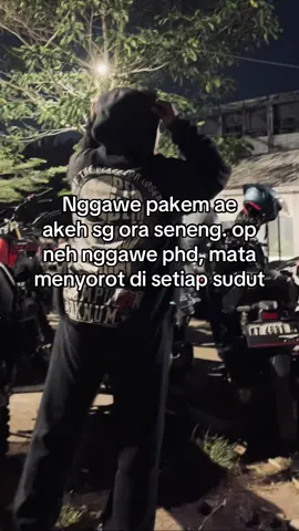 Ojo mok sawangi aku dudu maleng🫣#fyp #foryoupage #poesatofcity 