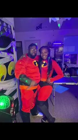 #tiktokcarhalloweencontest #foryoupage #allfollowerseveryone #allforyoupagetiktok #couplegoals❤ 