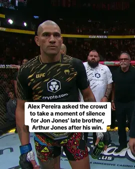 Alex Pereira with a tribute to Arthur Jones after his #UFC320 win. #pereira #UFC #jonjones #family 