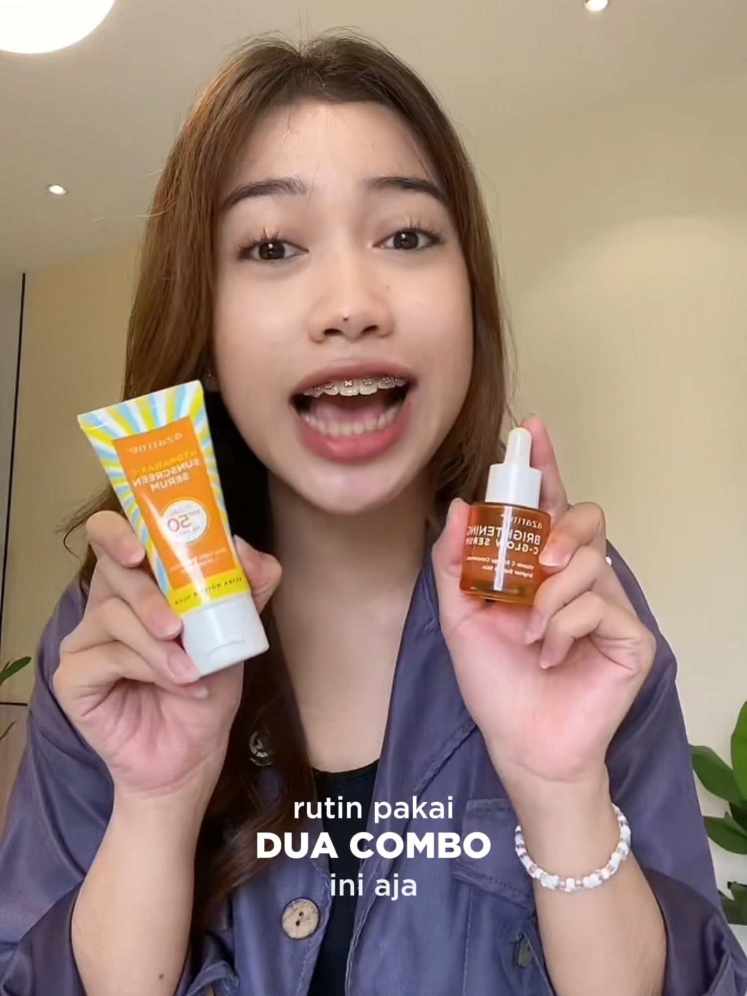 sering dikira suntik mahal gara gara kulit cerah dan bersinar, padahal kuncinya rutin pakai skinscre brigthening aja dan yang paling penting gak pernah skin pakai dan reapply sunscreen💛 #azarine #azarinesunscreen #sunscreenazarine #azarineskincare #azarineskincareroutine #azarineserum #fyp #kulitcerah #kulitbersinar #brighteningskincare