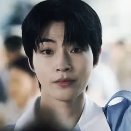 they're so coded those eyes sc drxmascenes #familybychoice #familybychoicekdrama #familybychoiceedi