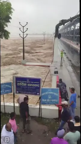 कोसी पुलको ताजा अवस्था #koshibarrage #staysafe #nepal #nepalitiktok 