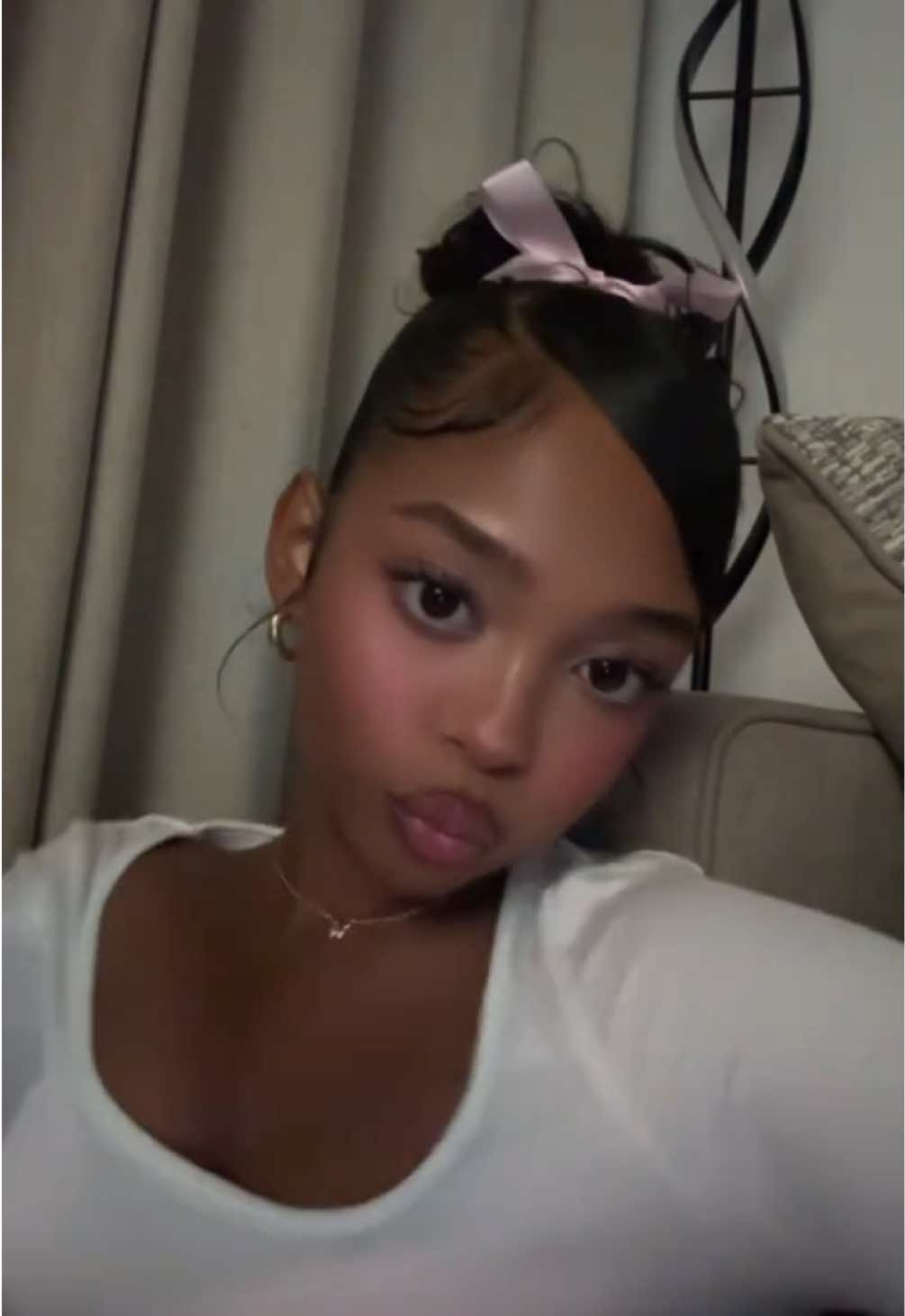 🦌🎀 #bambi #doeeyes #prettygirl #fypppppppppppppp #foryoupage 