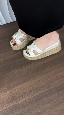 Dép cao gót đế xuồng cói quai chữ h #guocxinh98 #giaydep #depxinh #xuhuong #depsuc 