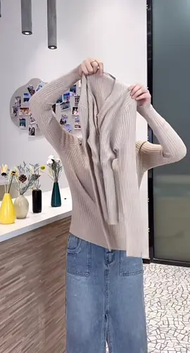 #รีวิว #แฟชั่น #เสื้อกันหนาว #เสื้อคลุมใหม่พรหม #เสื้อแขนยาว