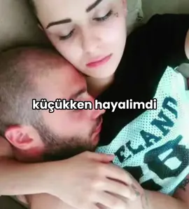tek istedigim birinin gogsunde uyumak#rap #lyrics #capcut #fyppppppppppppppppppppppp #kesfetbeniöneçıkart 