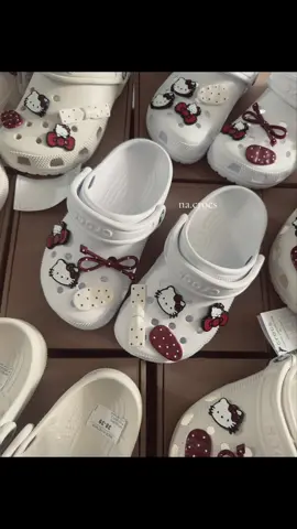 crocs hello kitty #crocs #hellokitty #hottrend #nacrocs