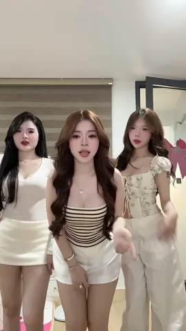 Em chịu 3 chị hông ??? 