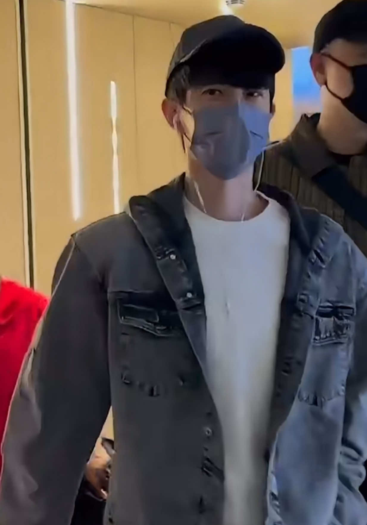 #于朦朧 