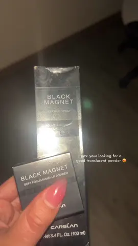 I’m using my full size one rn 🫦 #makeup #kit #pack #glowing 