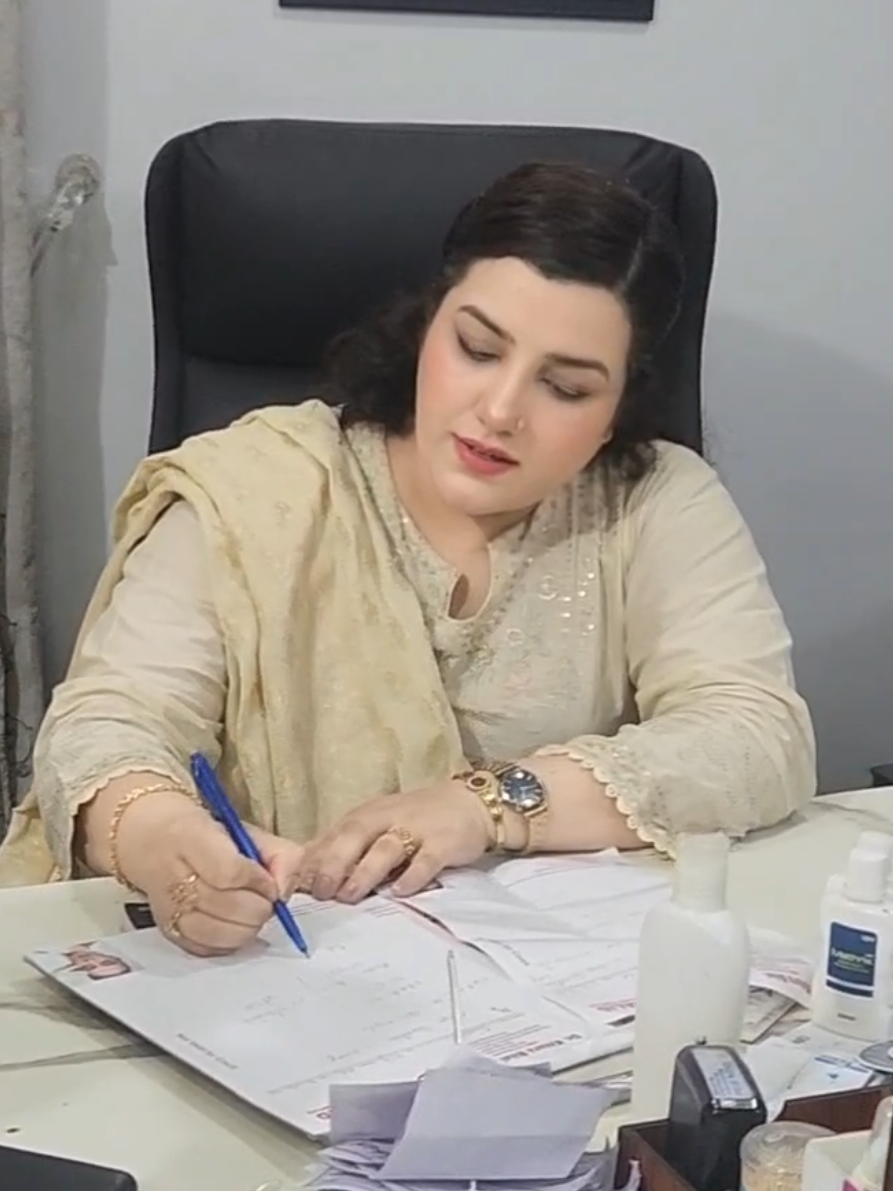 #fyp  #skincare  #skincareroutine  #skincaretips  #binkhalidmedicalskincare 