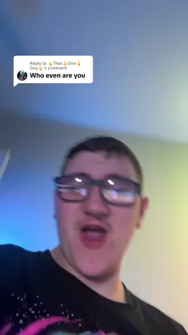 Replying to @🖕That🖕One🖕Guy🖕 Who am I?, you're gonna find out😏 #justindaepic #live 