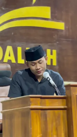 Barokah kuwi aneh ora nambahi jumlah tapi nambahi roso cukup Masyallah . #viralvideo #viralvideotiktok #viralvideotiktokparati #fypシ゚viral #fypシ゚viral🖤tiktok @MT. IBADALLAH OFFICIAL 