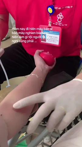 trôn thôi chứ chỉ biết uống nước ngọt =)))#viral #hienmautinhnguyen 