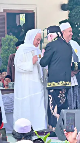 #haultuansyehabdulqodiraljaelani #abuyauciturtusi #cilongokpasarkemis kerjaaan keraton cirebon sumedang bersatu masyaallah#masyallahtabarakallah 