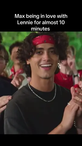 I needed more than 1 episode of them happy!😭 #aweekaway #fyp #antoniocipriano #tvshow #angel #aweekawaytheseries #max #cozizuehlsdorff #netflix #maxandlennie #aweekawaynetflix #underrated #musical #sachacarlson #carlospenavega #aweekawaymovie #aweekawayedit 