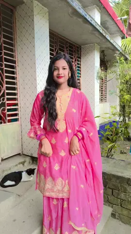 মনটা আমার উরু উরু 🫶❤️#fyyyyyyyyyyyyyyyy #fyp #foryou #unfrezzmyaccount #tiktokment 