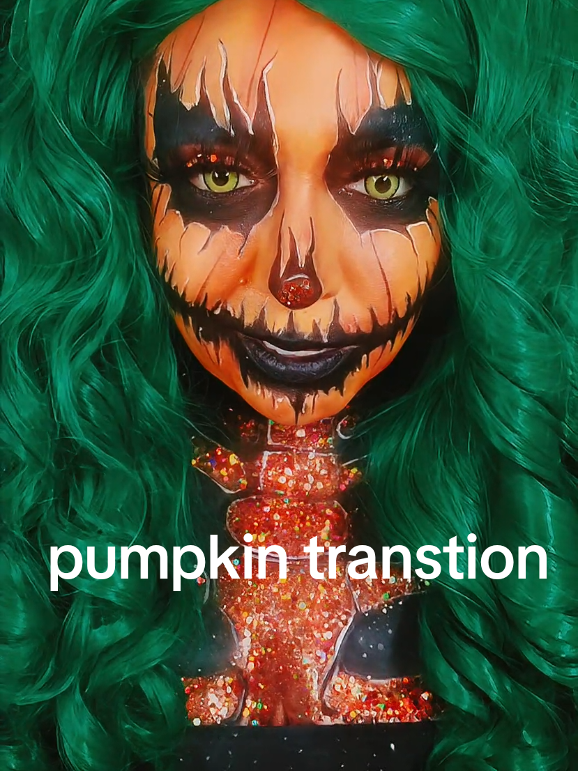 day 5 of 31 days of Halloween 🎃  #halloween2025 #pumpkinmakeuptransition #makeup #transtion #cosplaymakeup 