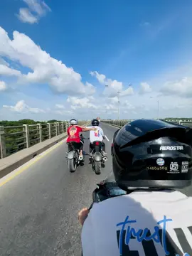 অন্যদের মতো হওয়ার প্রশ্নই আসে না, আমি তো আমি'ই ইমন ...!! 🔥💣🚀#v3lover #foryou #Djfahimbiker🥷 