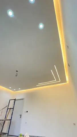 من اعمالـنا في بغداد تصميم غرفة نوم ماستر للغالي ابو احمد في منطقة حي الجامعه   🩶 للإستفسار، يُرجى الإتصال على : 07838605865📱 📍 العنوان بغداد #ديكور #ديكورات #اكسبلورexplore #جبسمبورد #الشعب_الصيني_ماله_حل😂😂 #فولو🙏🏻لايك❤️اكسبلور🙏🏻🌹💫 #غرفة_نوم_ماستر 