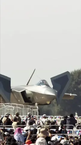 Wow 🤩 J-20… Made in China…#aviation #militarylife 