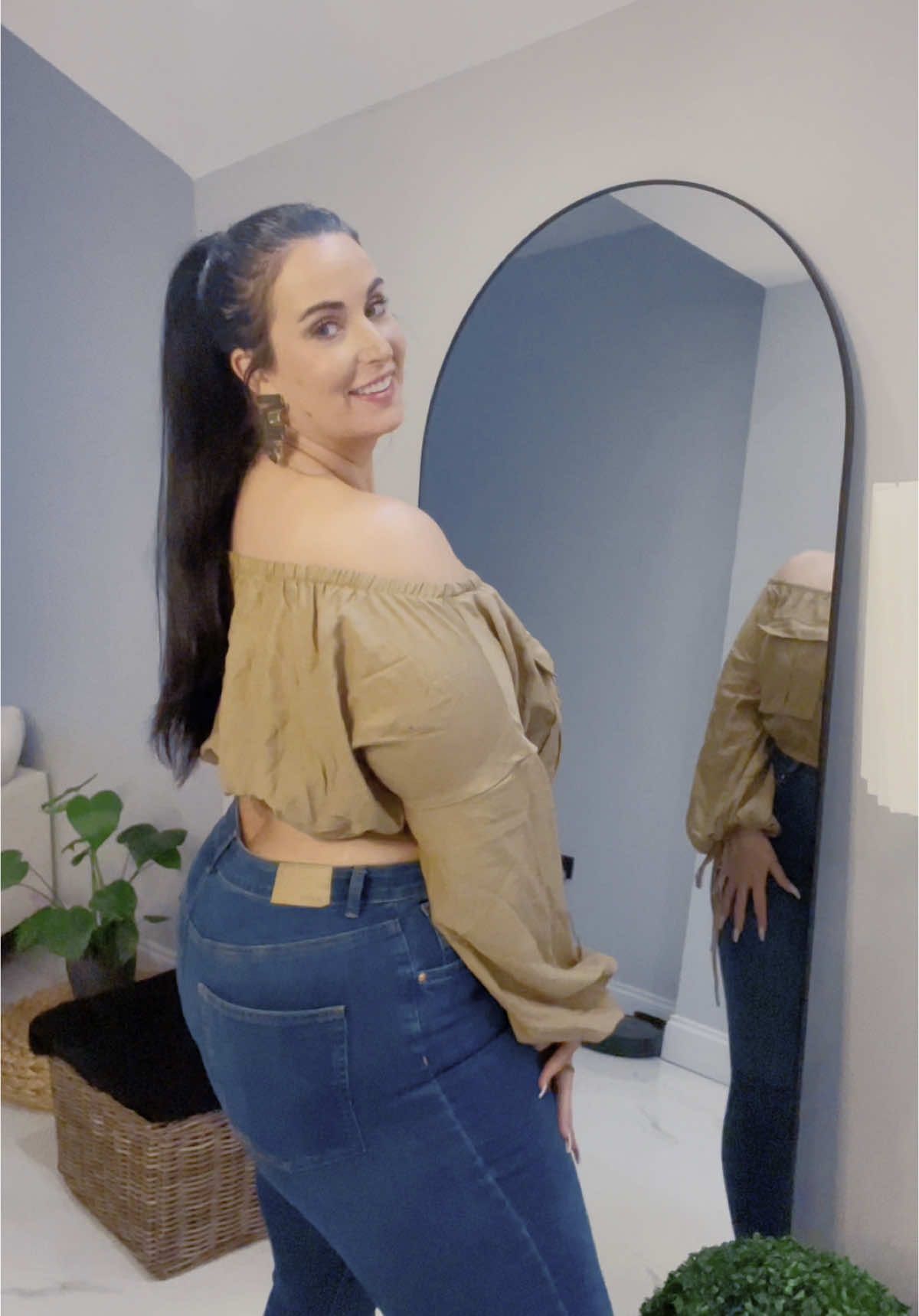 Wanna be my lunch date today??? . #lunch #lunchdate #date #sunday #missnadja #OOTD #outfitoftheday #plussize #bbw #outfitideas #outfitcheck #outfitinspiration #style #bbwsoftiktok #curves #curvemodel #plussizemodel #plussizefashion #plus #plussizetiktok #plussizestyle #plussizeoutfit #plussizeedition #thick #thicktoker #content #contentcreator #curvytiktok #curvystyle #fashion #fashiontiktok #natural #naturalhair  #naturalbody #naturalbodiesarebeautiful #naturalbeauty #bigsizefigure #biggirl #cellulite #influencer #plussizeinfluencer #xxl #plussizexxl #size18 #size16 #size18style #size16style #fyp #fypage #fypシ゚ #foryoupage #follow #like #comment #hello #hellotiktok #viral #tiktok #trending #entertainment #new #london #uk #worldwide #growmyaccount #jeans #casual 